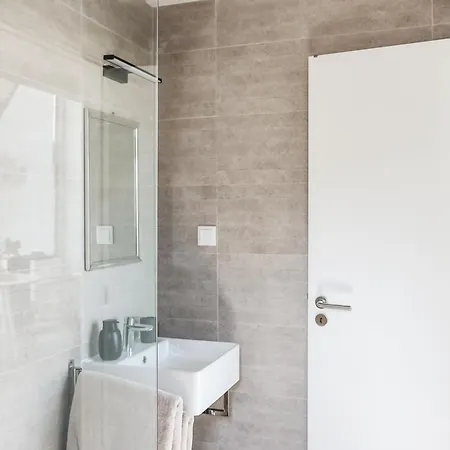 Josy Atelier Feriehus Ferrel (Leiria)